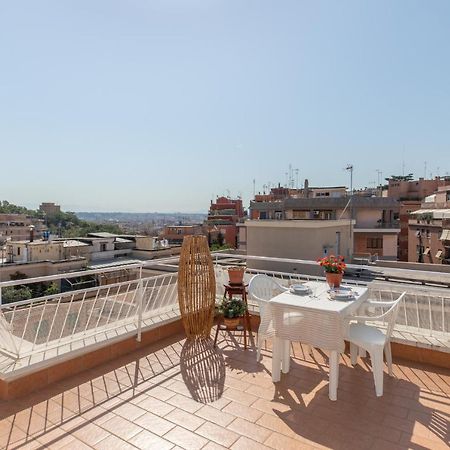Iflat Shiny Penthouse In Balduina Lägenhet Rom Exteriör bild
