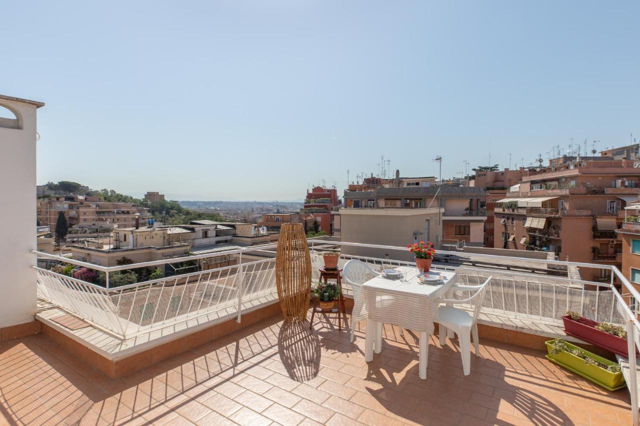 Iflat Shiny Penthouse In Balduina Lägenhet Rom Exteriör bild